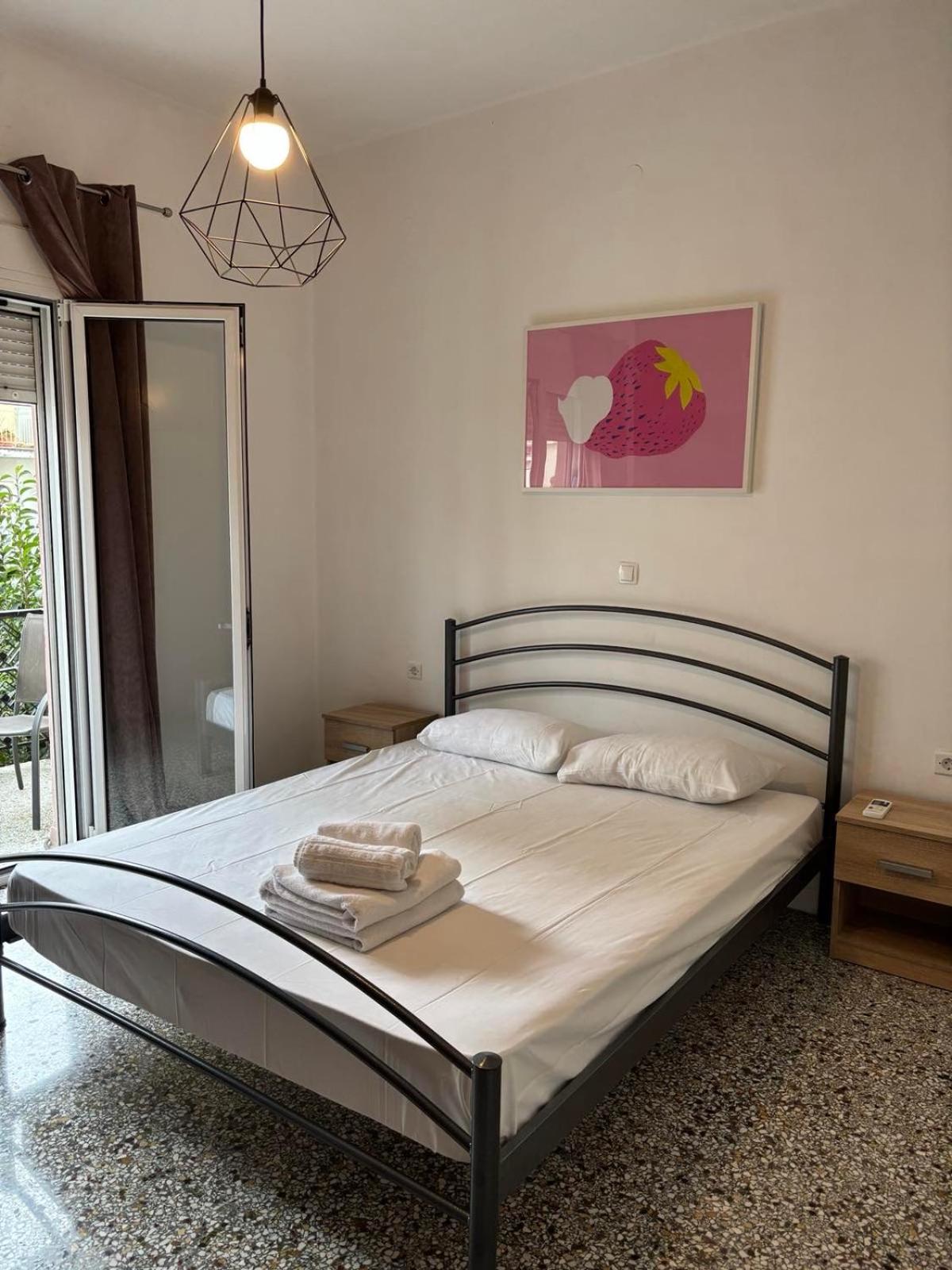 Sunchaser Apartments Igoumenitsa Esterno foto